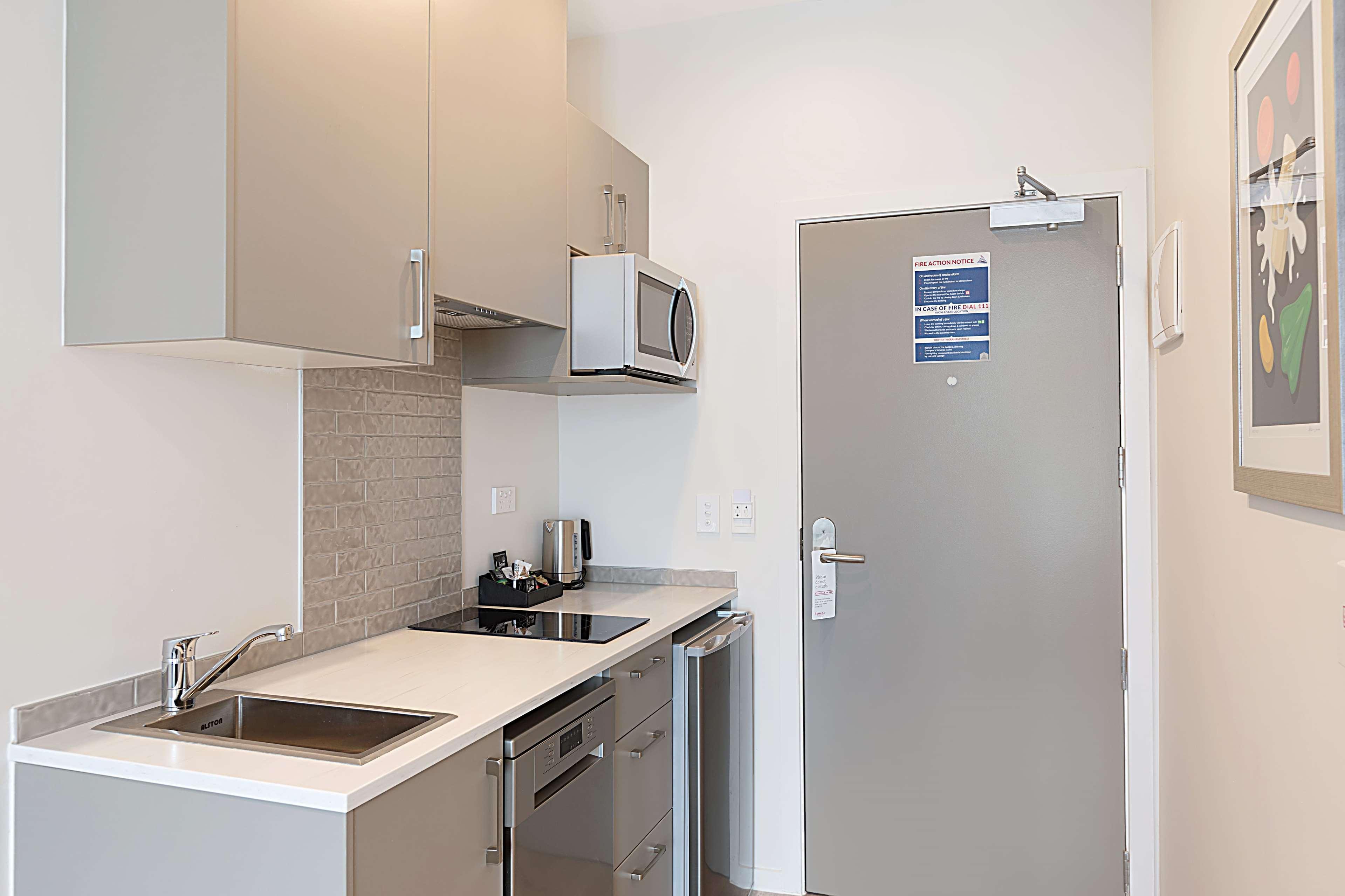 Ramada Suites By Wyndham Victoria Street West Auckland Dış mekan fotoğraf