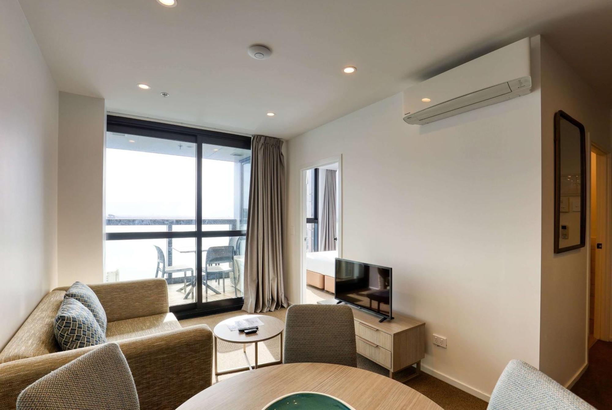 Ramada Suites By Wyndham Victoria Street West Auckland Dış mekan fotoğraf