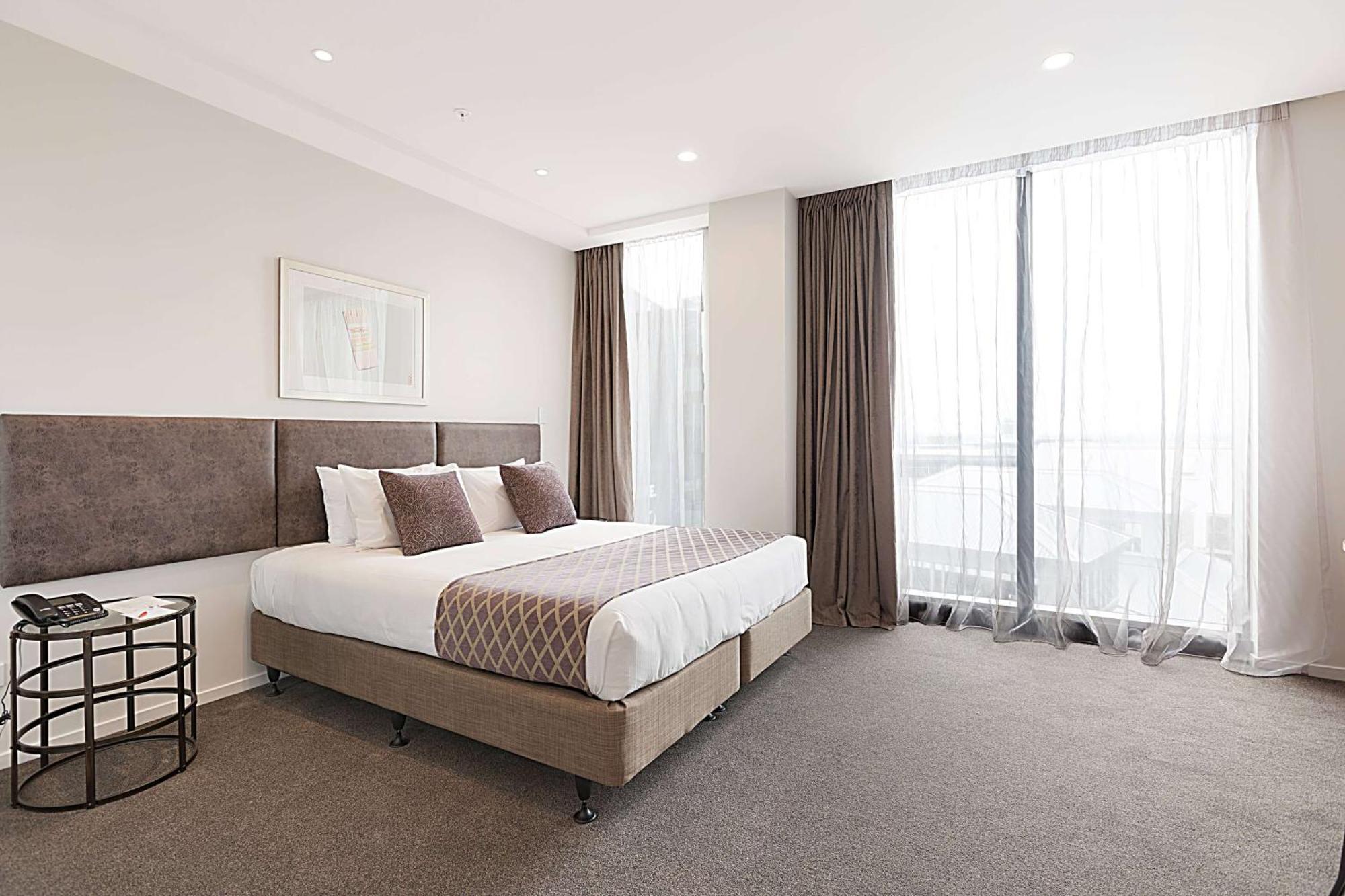 Ramada Suites By Wyndham Victoria Street West Auckland Dış mekan fotoğraf